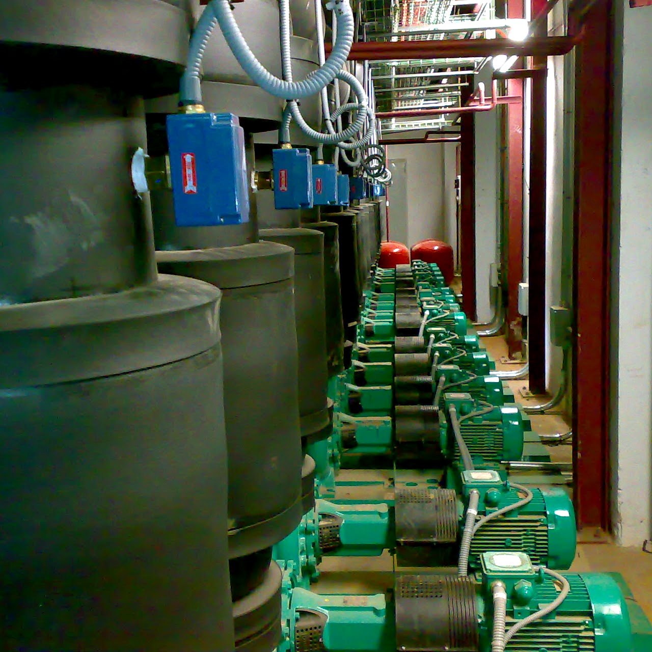 Trabajo de caSSur Instalaciones y Proyectos en Sevilla